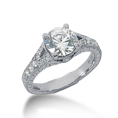 18K white gold Split Shank Antique Diamond Engagement Ring (0.30 t.c.w.) - alternate view 2