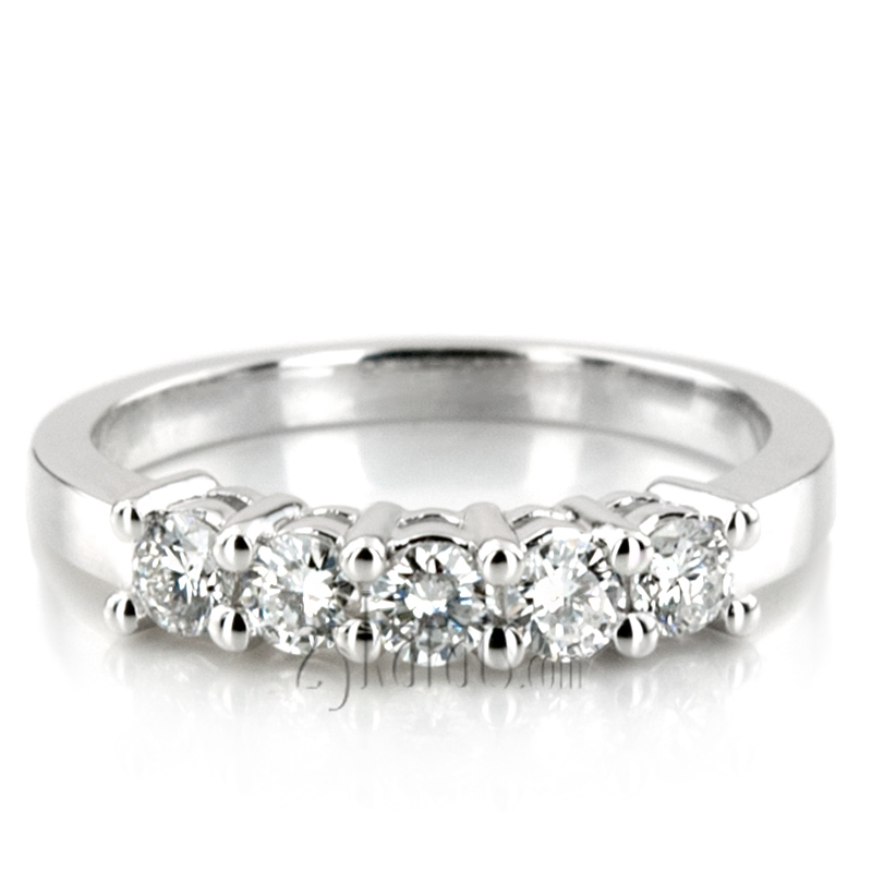 Five Stone Round Cut Prong Set  Diamond Anniversary Ring (0.50 ct.tw)