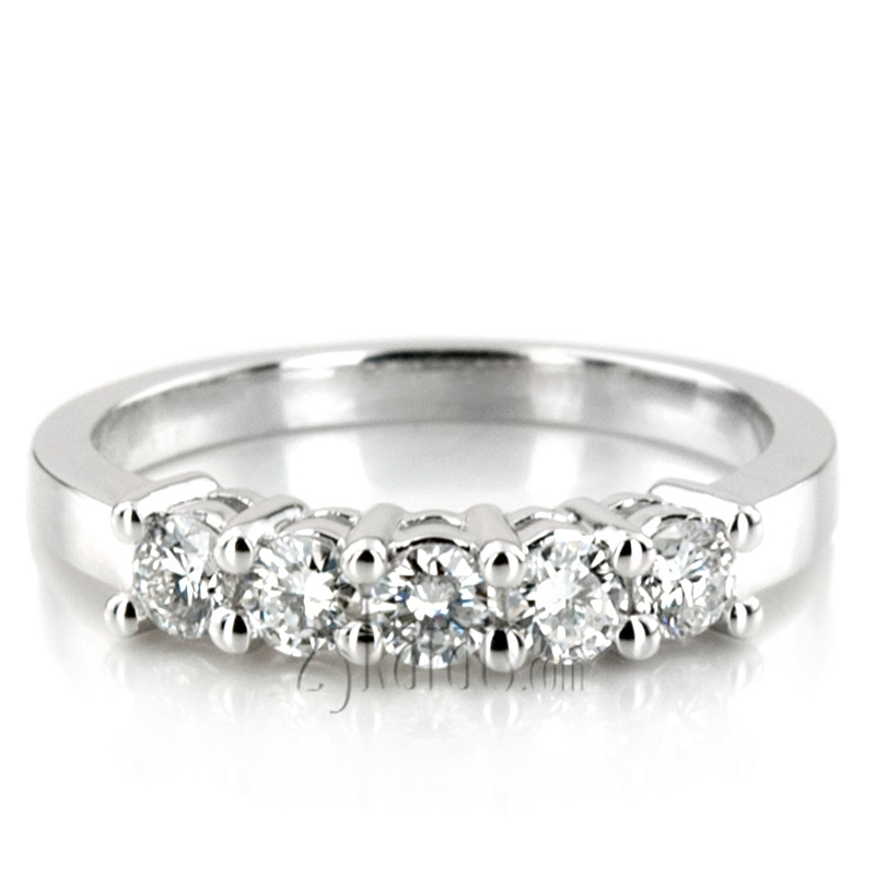 14K white gold Five Stone Round Cut Prong Set Diamond Anniversary Ring (0.50 ct. tw.) - alternate view 9