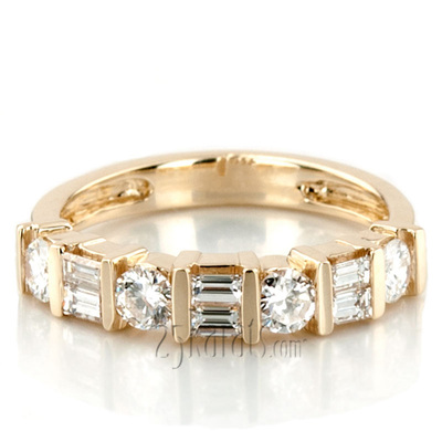 Round And Baguette Cut Bar Set Diamond Wedding Band (0.64 ct. t.w.)