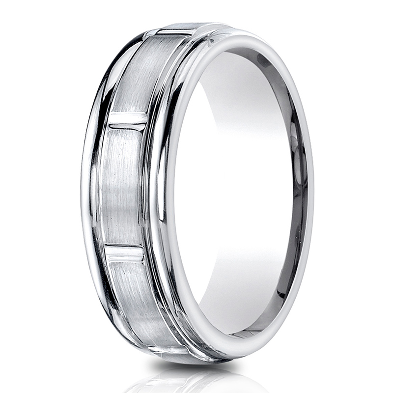 Light Comfort Satin-Finished 8 Center Cuts and Round Edge Carved Design Band