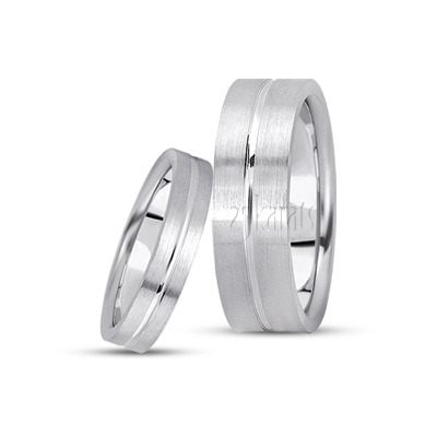 Sturdy Flat Carved Design Wedding Ring Set