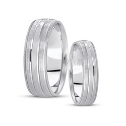 Unique Fine Grooved Carved Design Wedding Ring Set