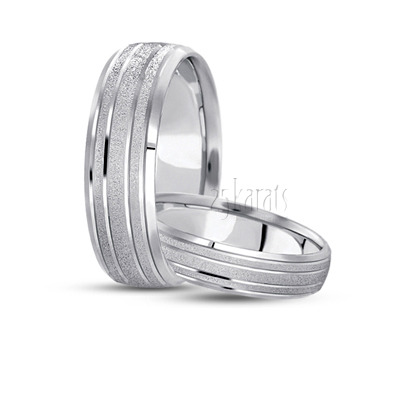Fine Stoned Basic Designer Wedding Ring Set