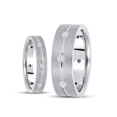 Traditional Diamond Wedding Ring Set