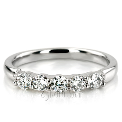 Classic 5 Stone Closed Basket Anniversary Band (1/2ct. tw.) thumbnail 7