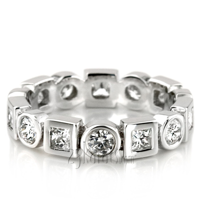 1.12 ct. Diamond Eternity Wedding Band 1 thumbnail 4