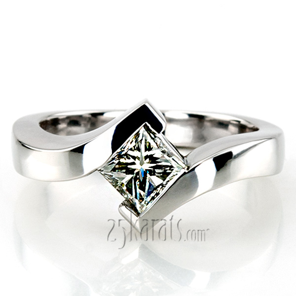 18K white gold Princess Cut Bar Set Solitaire Engagement Ring - main view