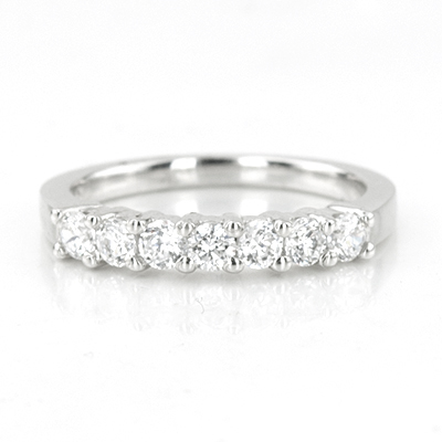 0.49ct Lovely 7 Stone Shared Prong Diamond Band