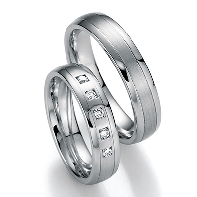 Parallel Carved Diamond Wedding Ring Set