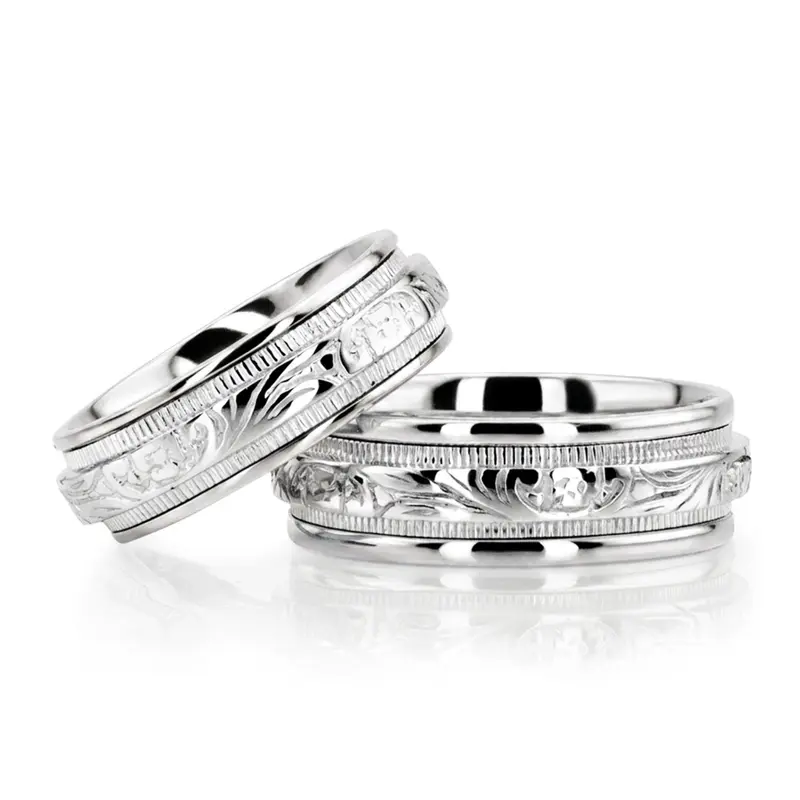 10K Extravagant Antique Handcrafted Wedding Band Set - alternate view 2