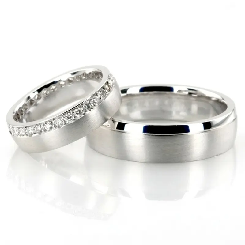 10K grooved-diamond-wedding-ring-set - main view
