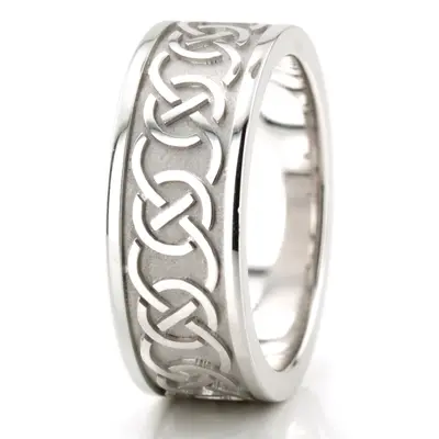 Music Of Celts Knot Design Wedding Band - view 4 of 5