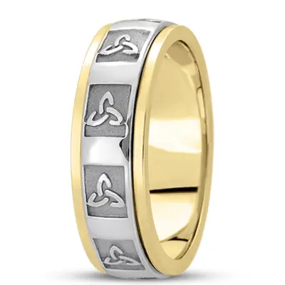 Chic Trinity Knot Celtic  Design Wedding Ring - view 3 of 4