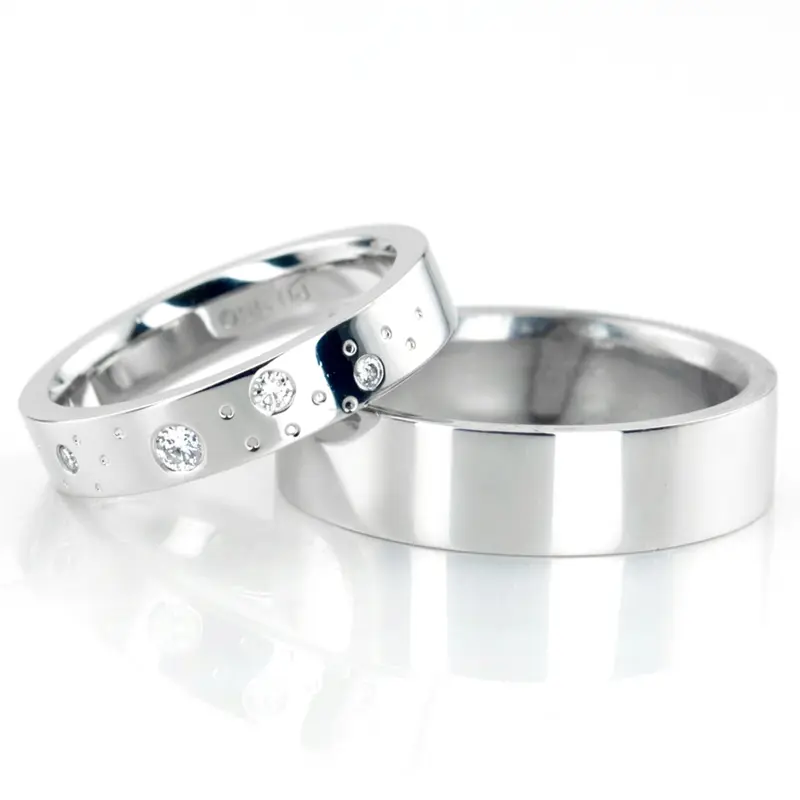 14K flat-comfort-fit-wedding-band-set-with-diamonds - main view