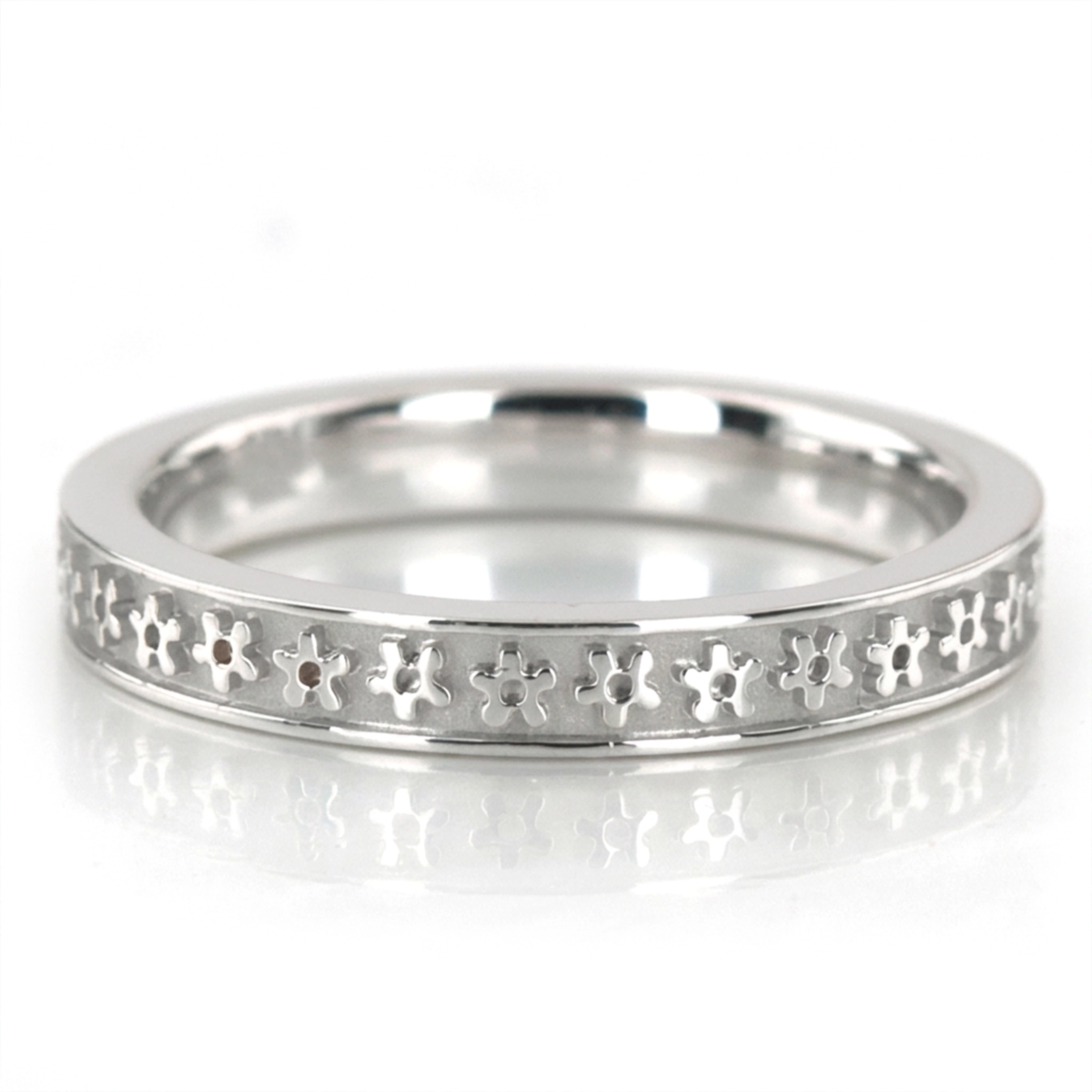 14K white gold 3mm. high polish Flower-Carved-Wedding-Ring - main view
