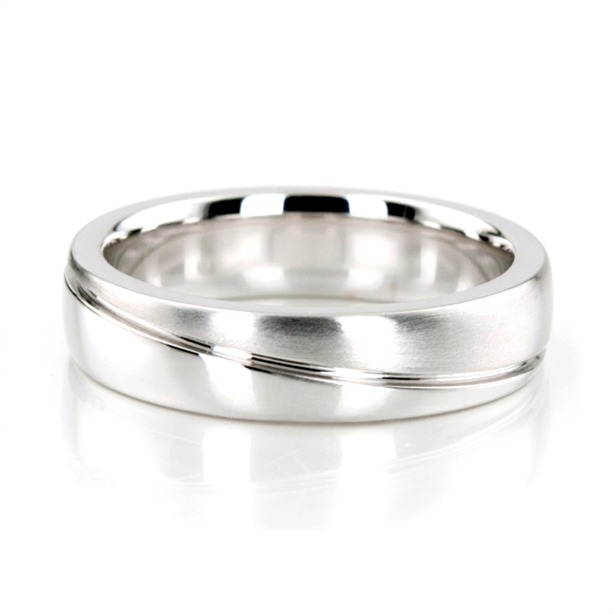 10K white gold 5mm. same as picture Stylish-Diagonal-Diamond-Wedding-Ring - main view