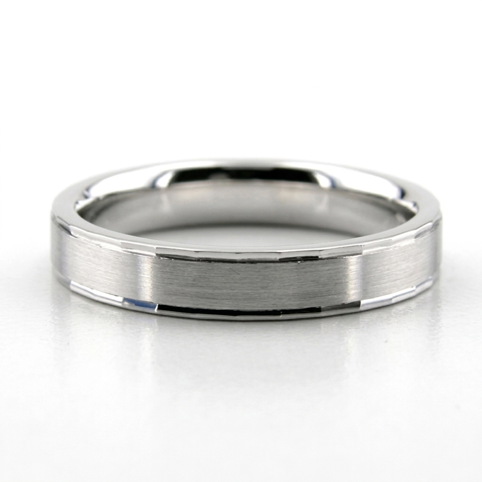 10K white gold 4mm. satin finish diamond-cut-wedding-band - alternate view 3