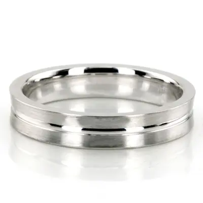 Concave Diamond Carved Wedding Band 