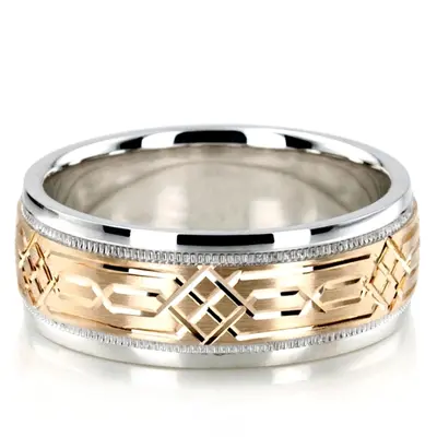 Antique Grooved Carved Design Wedding Ring 