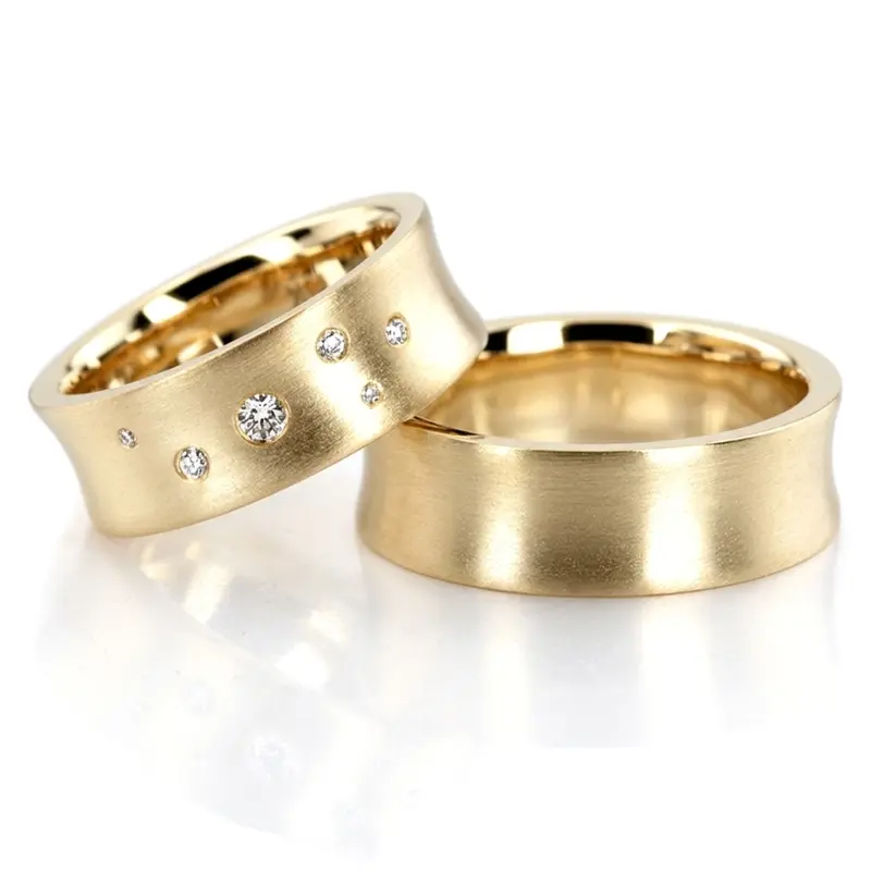 10K Scattered-Concave-Diamond-Wedding-Band - alternate view 2