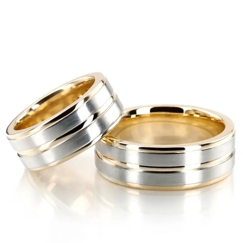 10K basic-carved-wedding-ring-set - main view