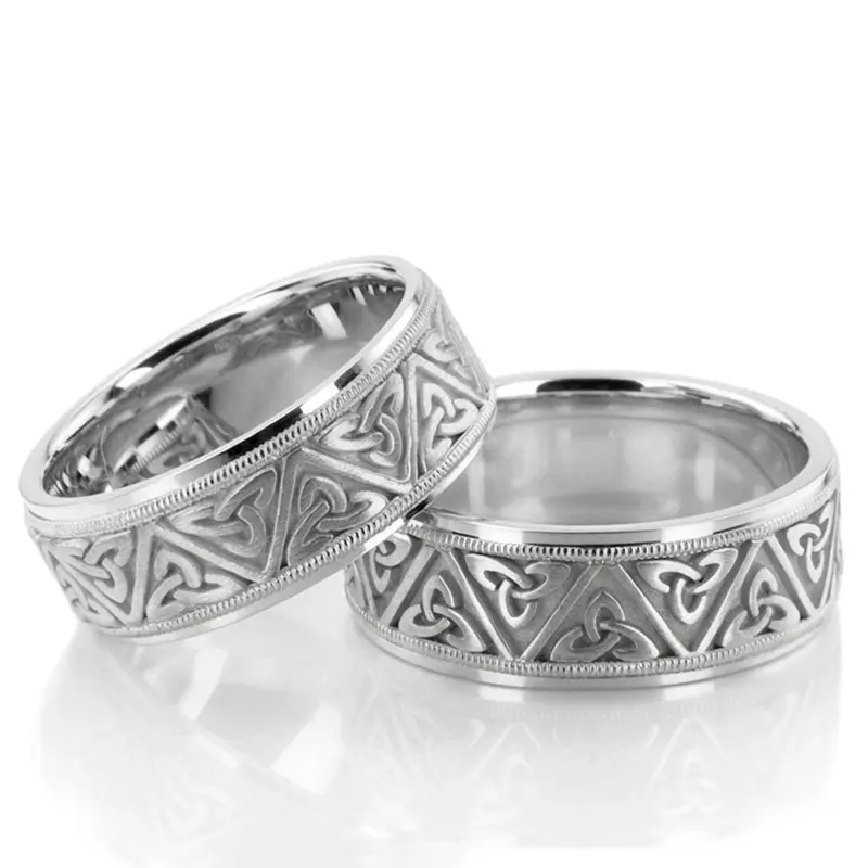 10K Celtic-Triquetra-Hand-Crafted-Wedding-Band-set - main view