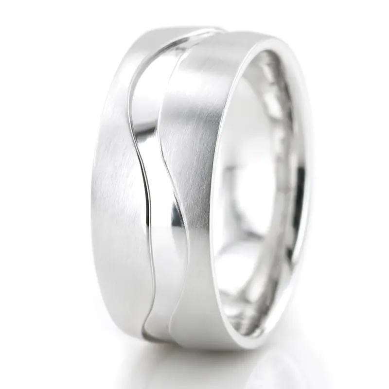 18K Unique-Carved-Diamond-Wedding-Band-Set - alternate view 3