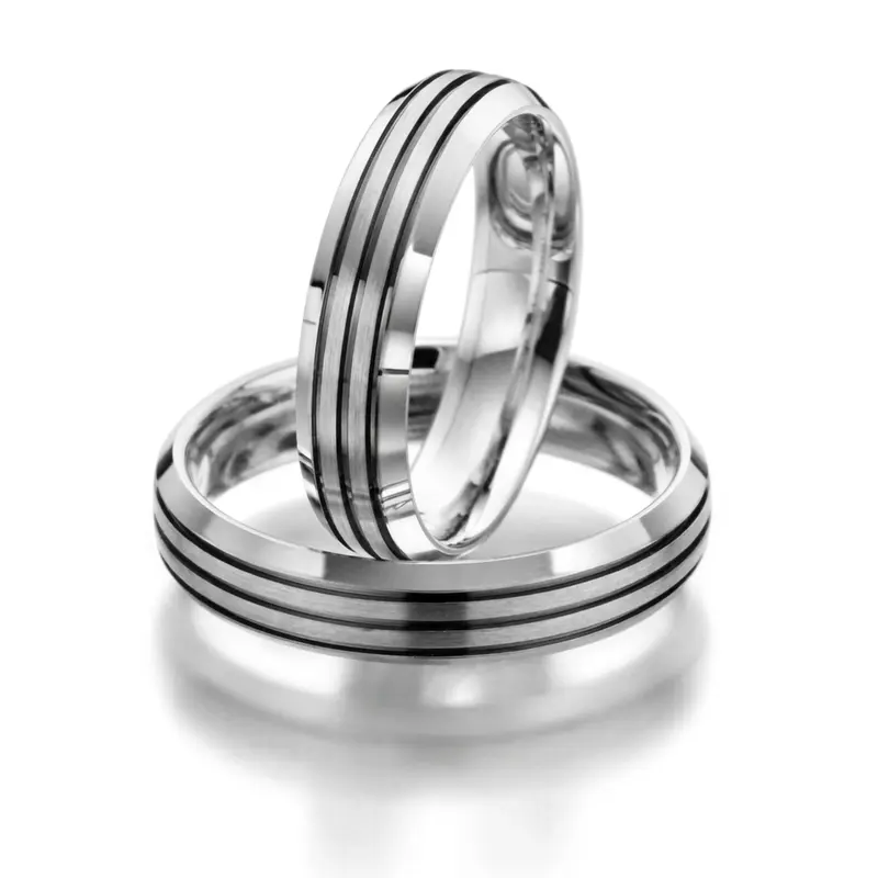 plat Beveled-Edge-Carved-Wedding-Band-Set - alternate view 2
