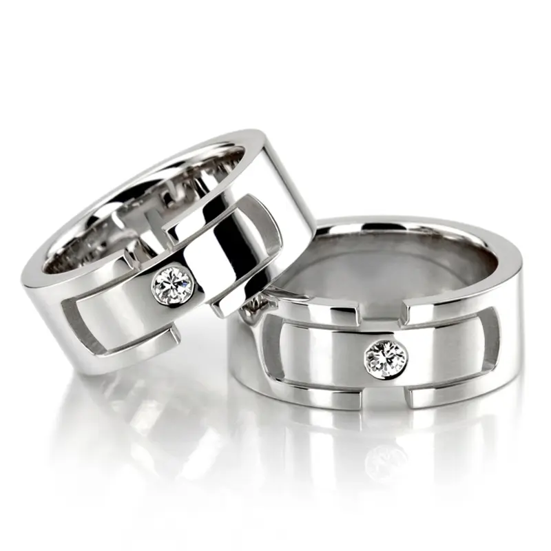18K Sleek-Diamond-Wedding-Ring-Set - main view