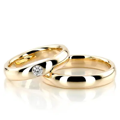 Classic His and Hers Solitaire Dome Wedding Ring Set alternate view