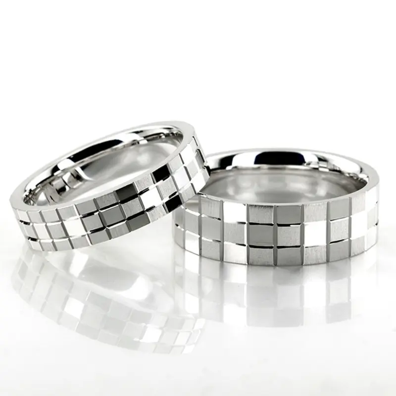 10K square-cut-carved-design-wedding-ring-set - alternate view 2