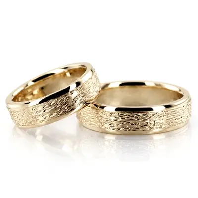 Two-Tone Rough Step Edge Wedding Ring Set - view 4 of 5