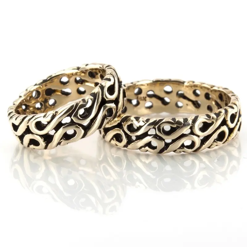 14K Unique-Celtic-Wedding-Ring-Set - main view