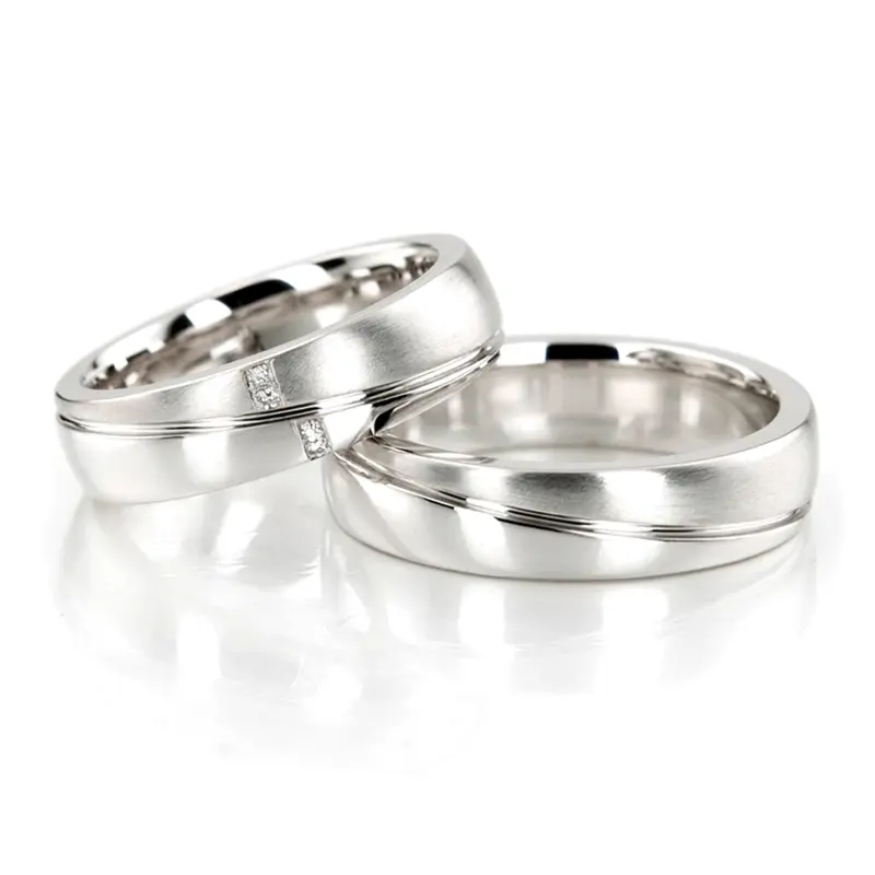 14K Stylish-Diagonal-Diamond-Wedding-Ring-Set - main view