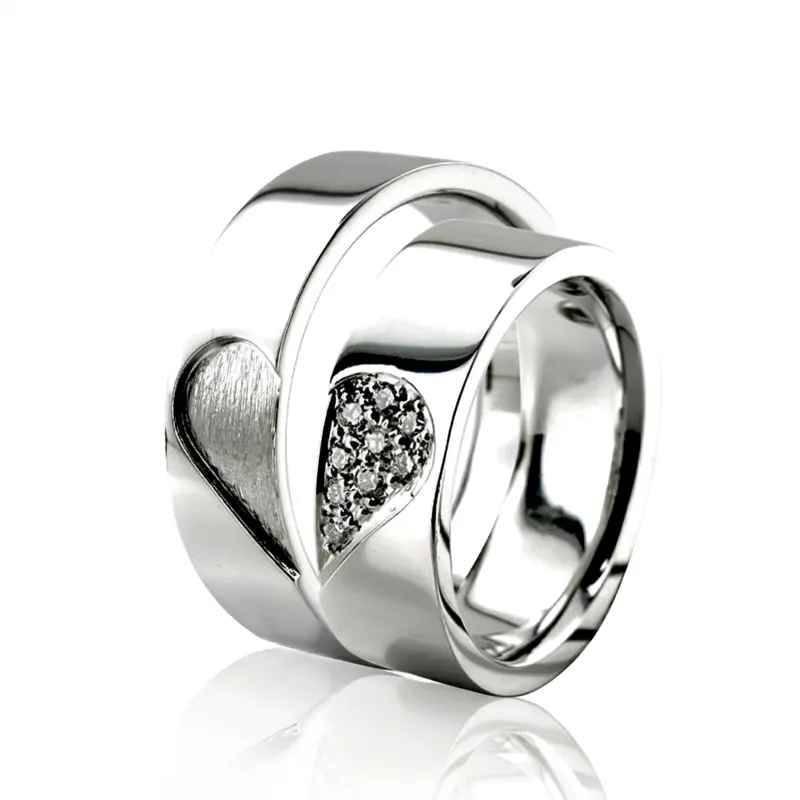 10K heart-pieces-wedding-ring-set - main view