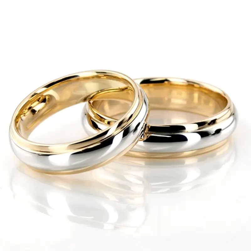 14K round_center_wedding_ring_set - main view