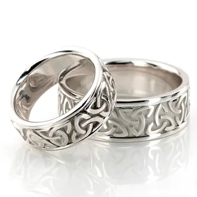 Celtic Knot Wedding Ring Set - view 4 of 4
