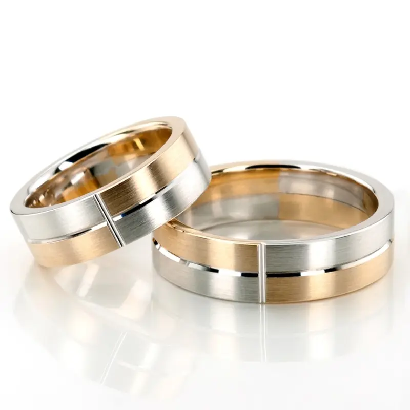 plat his-and-her-basic-carved-simple-wedding-bands - main view