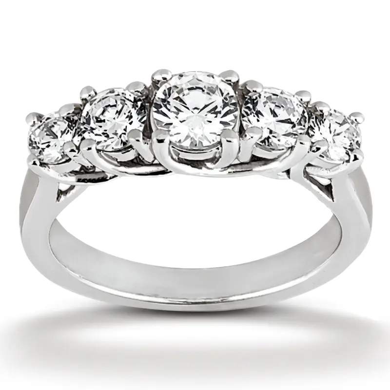 14K white gold Five Stone Graduated Diamond Wedding Band (2/3 ct. tw.) - main view