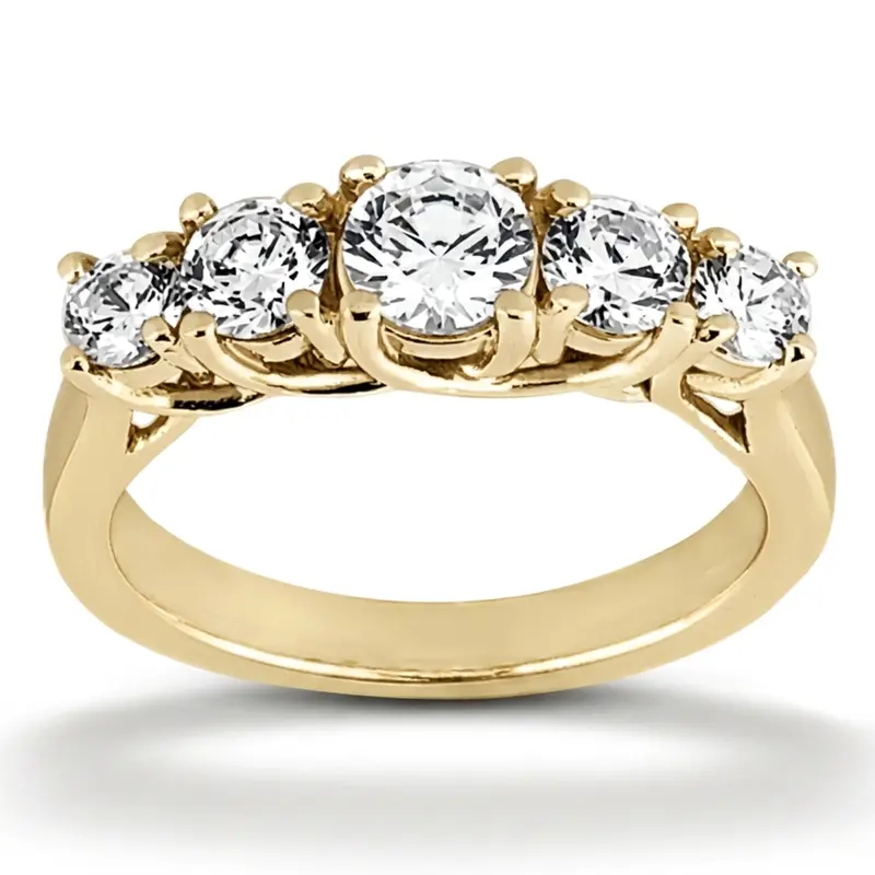 14K white gold Five Stone Graduated Diamond Wedding Band (2/3 ct. tw.) - alternate view 2