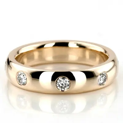 Classic Dome Eight Stone Diamond Wedding Ring 