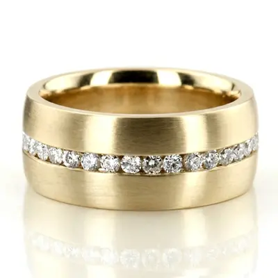 Sturdy Round Cut Diamond Wedding Band alternate view
