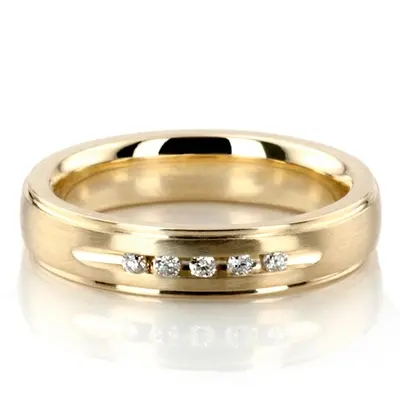 Step Edge Channel Set Diamond 4mm Wedding Band