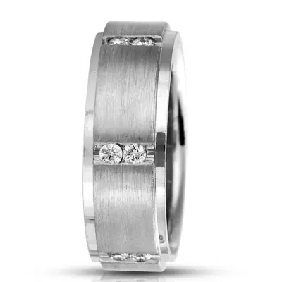 Step Edge Round Diamond 7mm Wedding Band