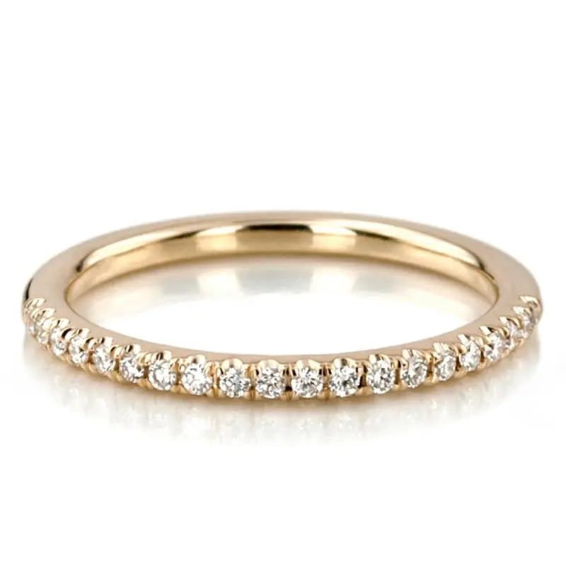 14K white gold Elegant Ladies Scalloped Pave Diamond Wedding Band (0.15 ct. tw.) - main view