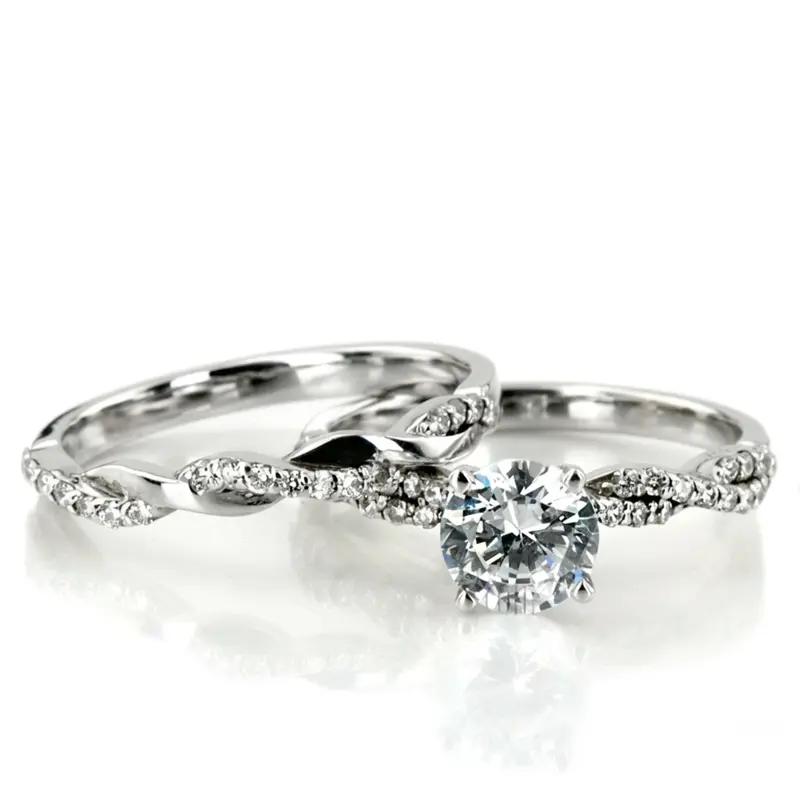 14K white gold Twist Design Petite Diamond Band (1/6 ct. tw.) - alternate view 3