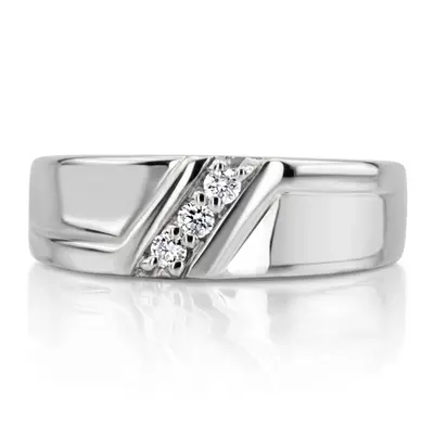 0.15 ct. Round Cut Three Stone Diamond Men's Band alternate view