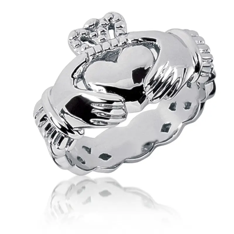 14K yellow gold Claddagh Irish Man Ring - main view