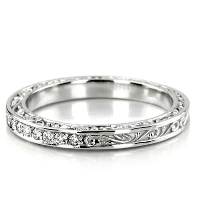 14K white gold 2.5mm Scroll Engraved Triple-Sided Diamond Band (1/8 ct. tw.) - alternate view 4 thumbnail